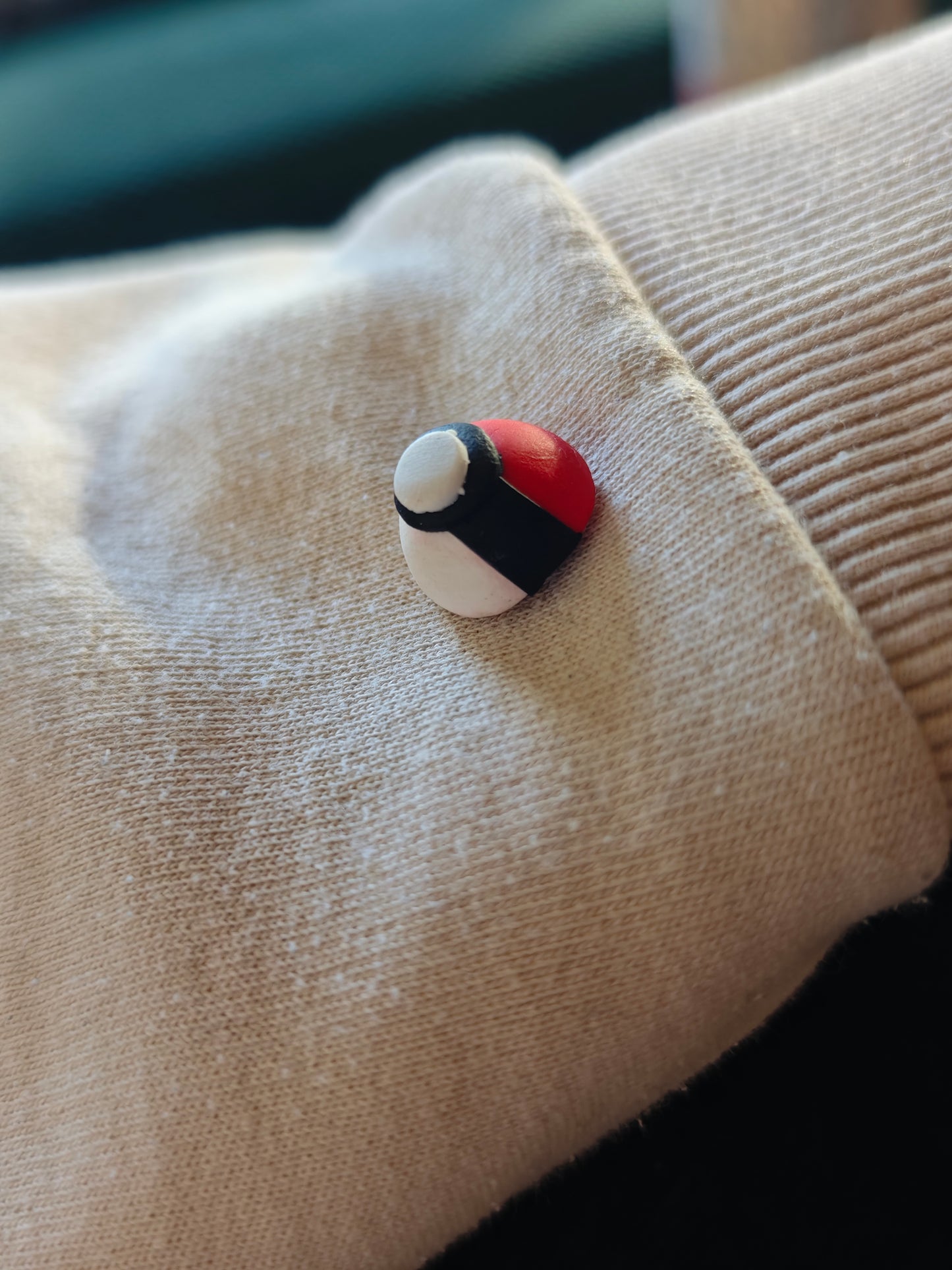 Pokéball Pin
